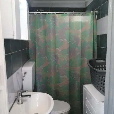 アパート Sunny Cozy House With Grand Courtyard *