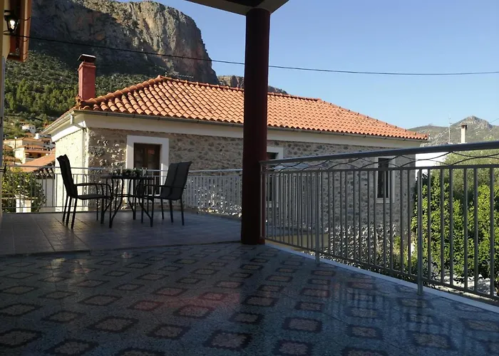 Διαμέρισμα Sunny Cozy House With Grand Courtyard