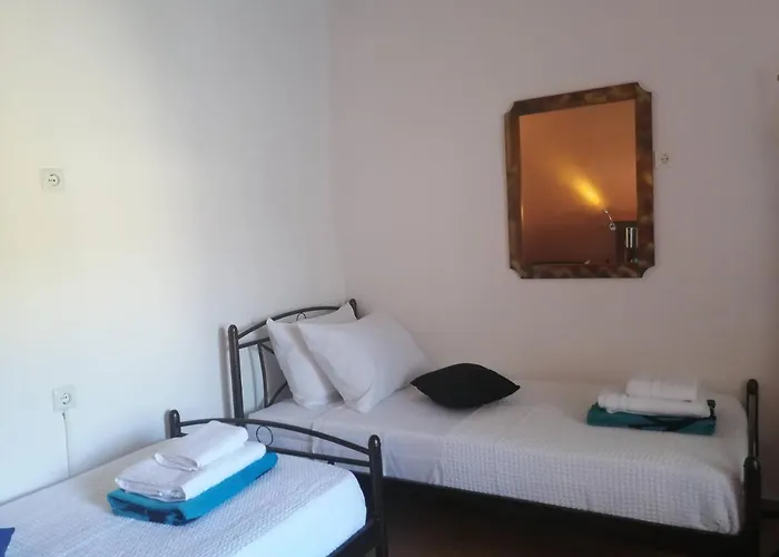 Διαμέρισμα Sunny Cozy House With Grand Courtyard